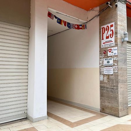 City Center Apartment 1 티라나 외부 사진